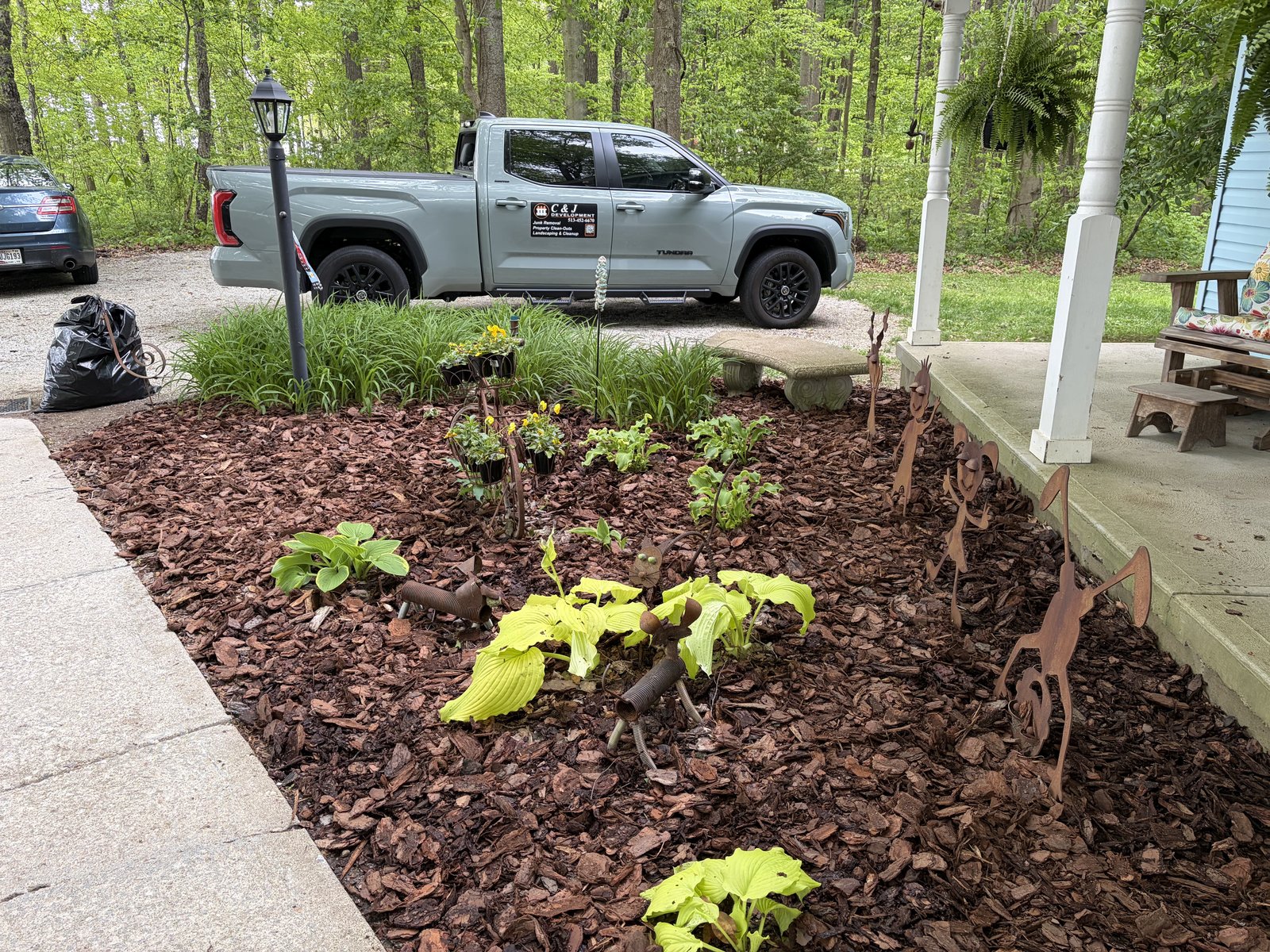 Mulch & Bed Install